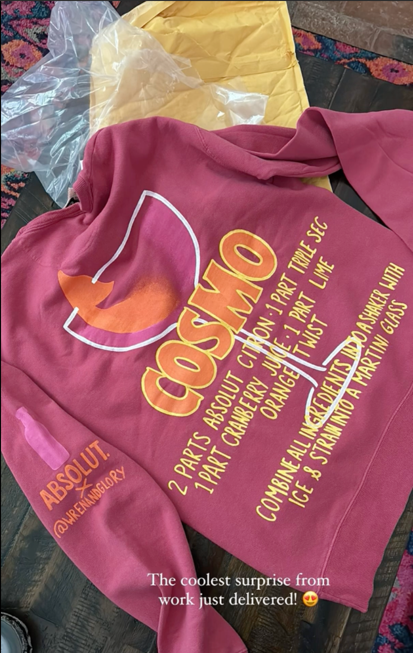 Absolut x W+G do Cosmo Crewnecks